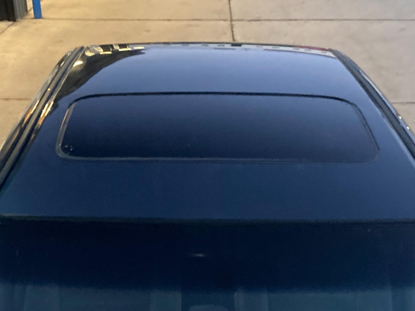 2006 Steel Blue Met. Honda Accord EX-L Sedan AT with Navigation and XM Radio (1HGCM567X6A) with an 2.4L L4 DOHC 16V engine, 5-Speed Automatic Overdrive transmission, located at 1800 South Ihm Blvd, Freeport, IL, 61032, (815) 232-5543, 42.278645, -89.607994 - Photo#5